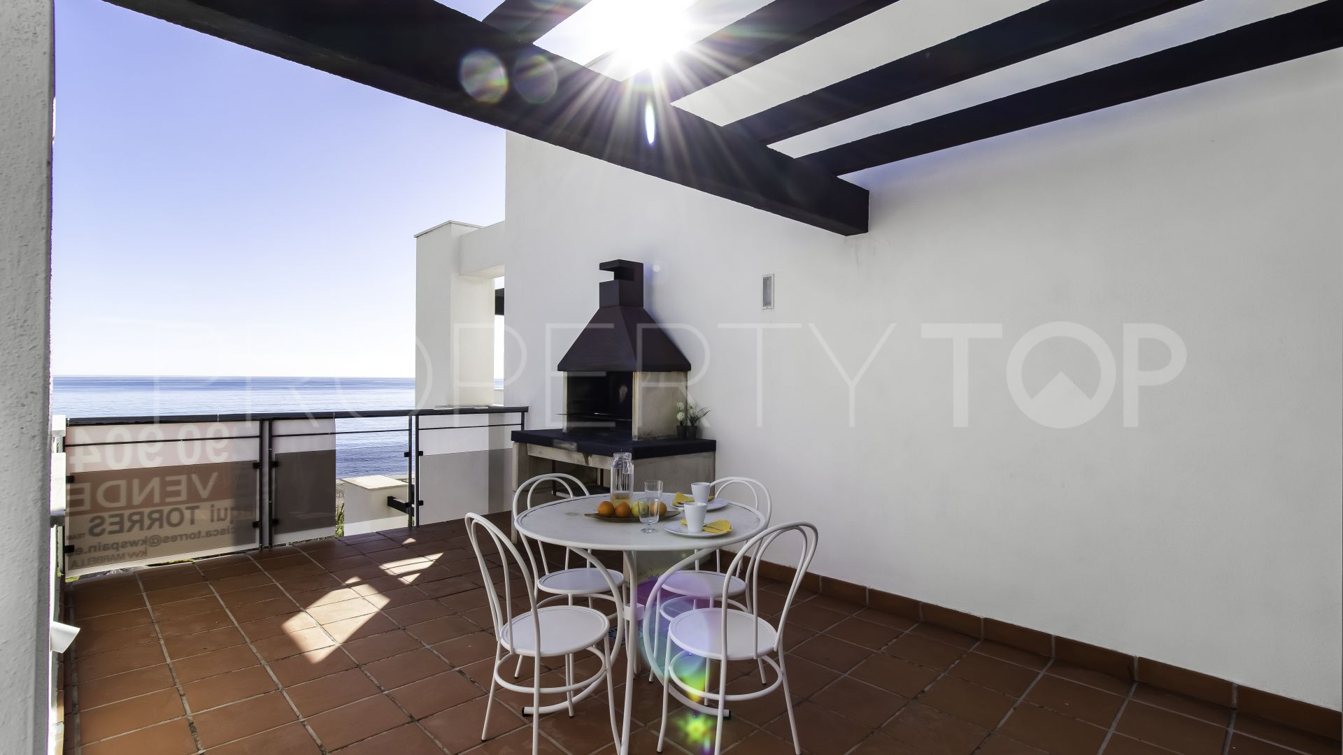 Buy penthouse with 1 bedroom in Casares del Mar
