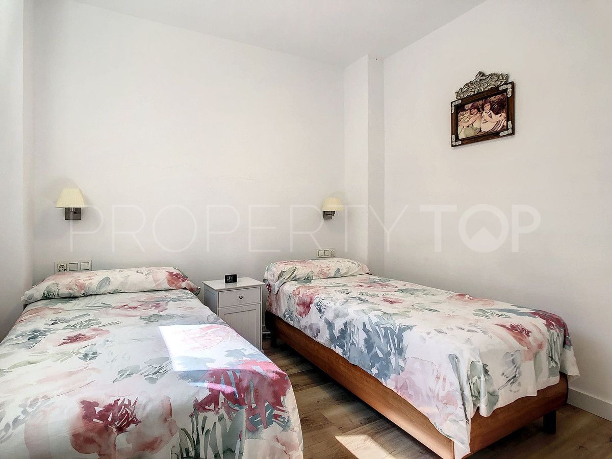 For sale ground floor apartment in Fuengirola