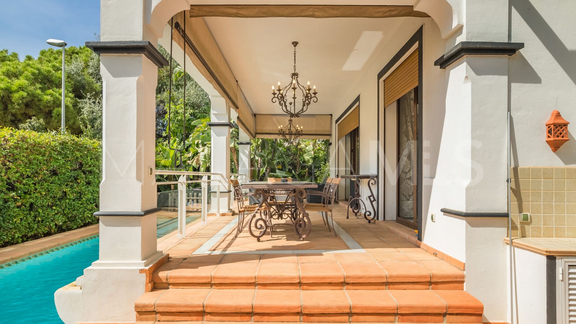 Villa for sale in Marbella City