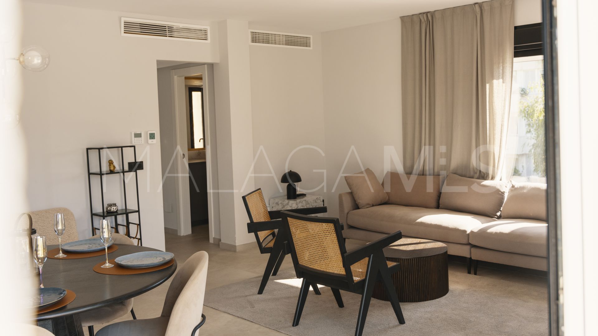 For sale 3 bedrooms penthouse in Miragolf