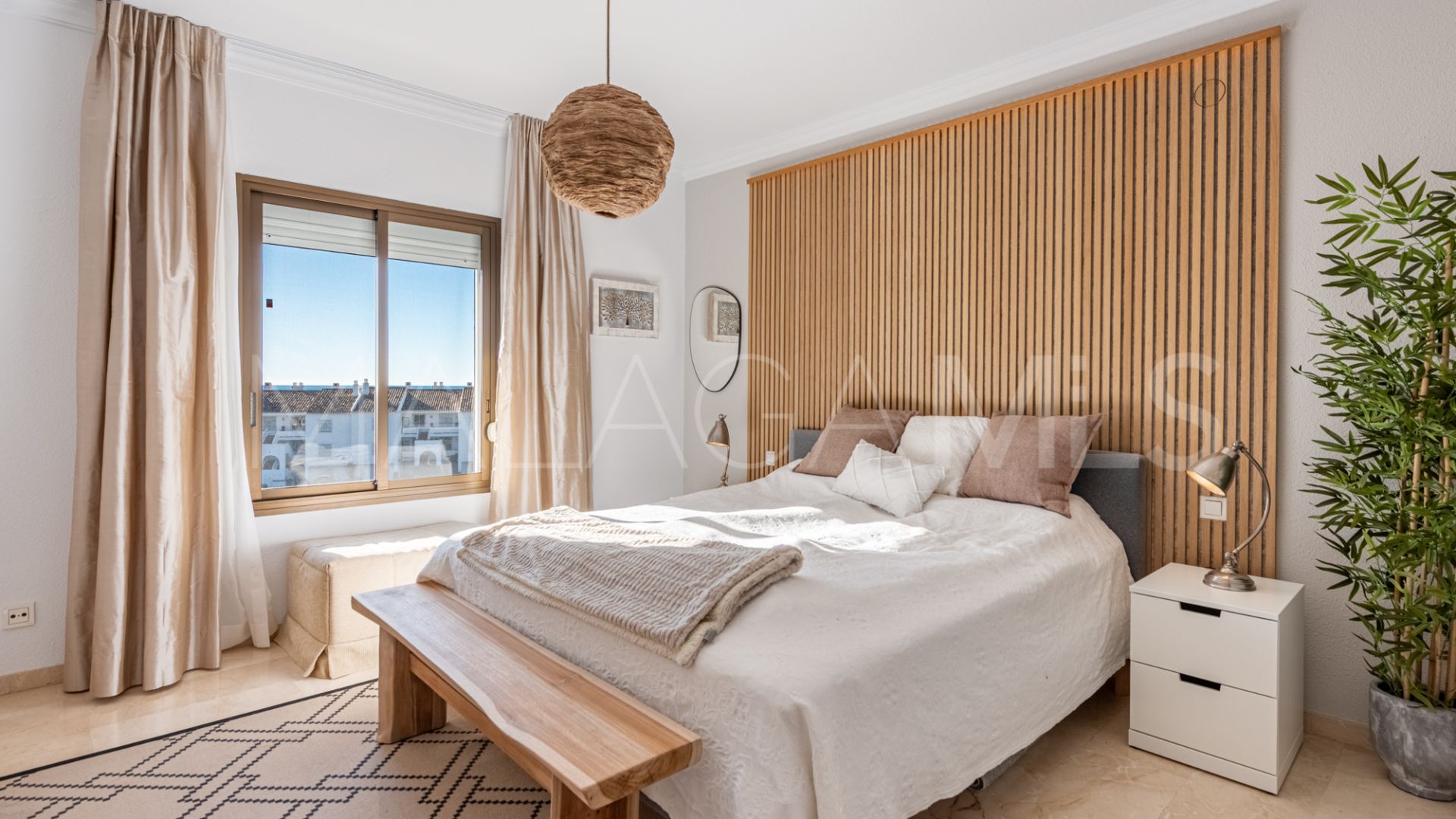 Takvåning for sale in Cerro Blanco