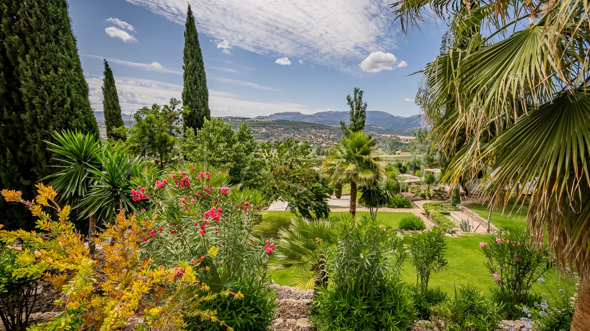 Villa for sale in Ronda