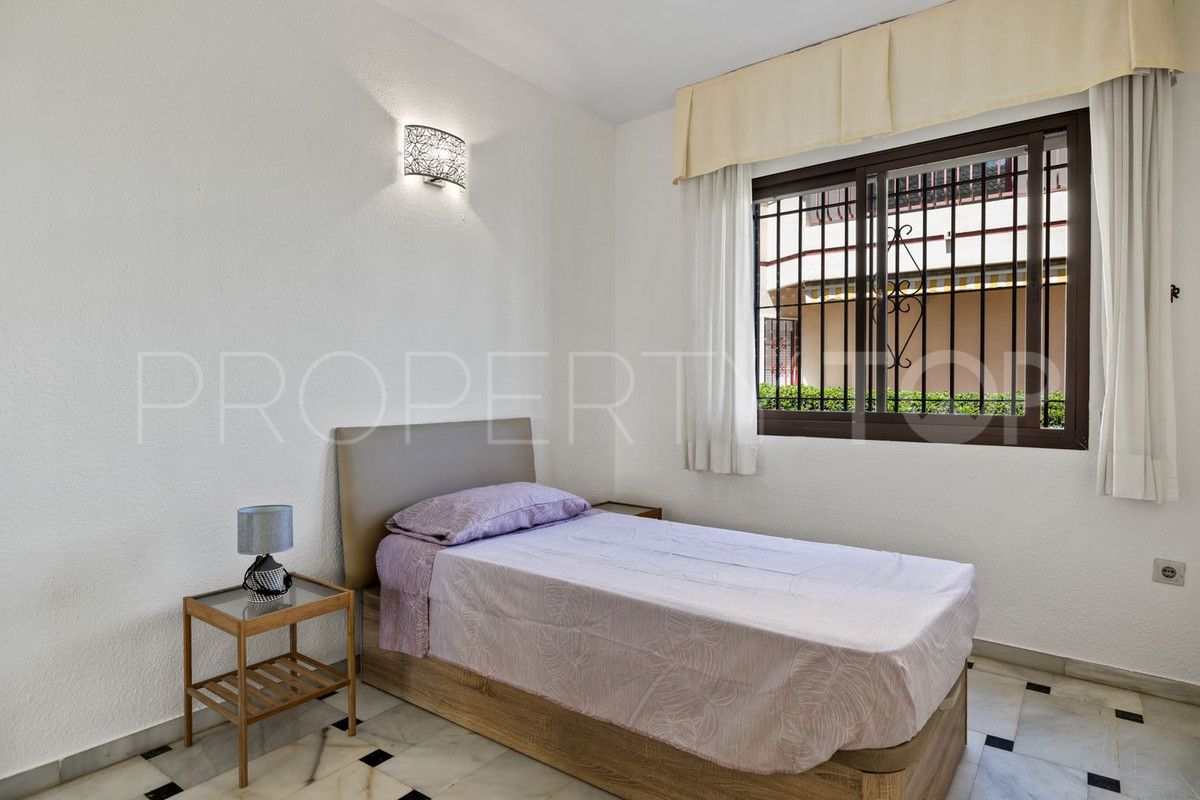 Calahonda Playa 2 bedrooms ground floor apartment for sale