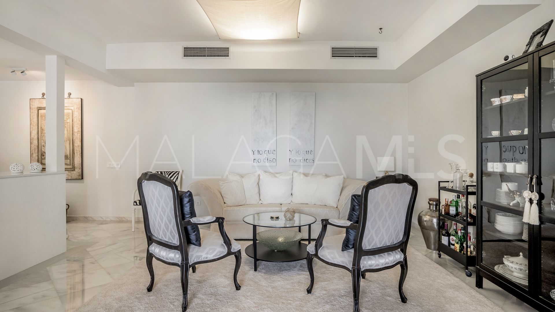 Apartment for sale in Las Colinas de Marbella with 2 bedrooms