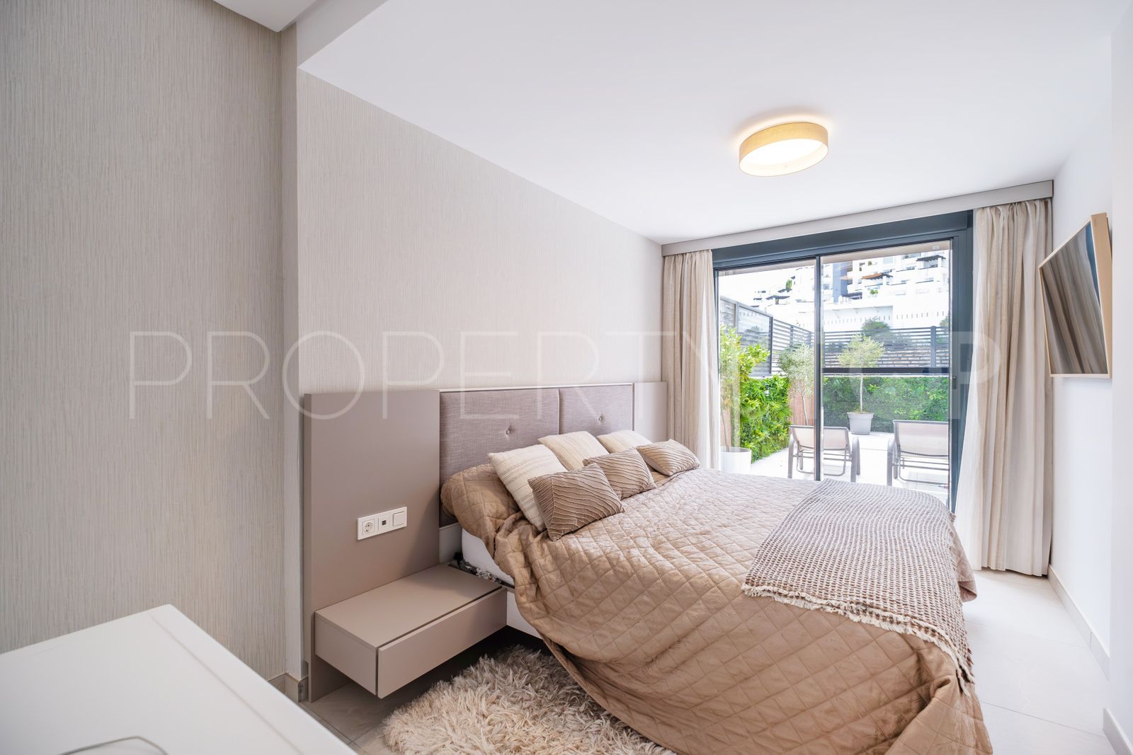 Apartamento planta baja con 4 dormitorios en venta en La Quinta