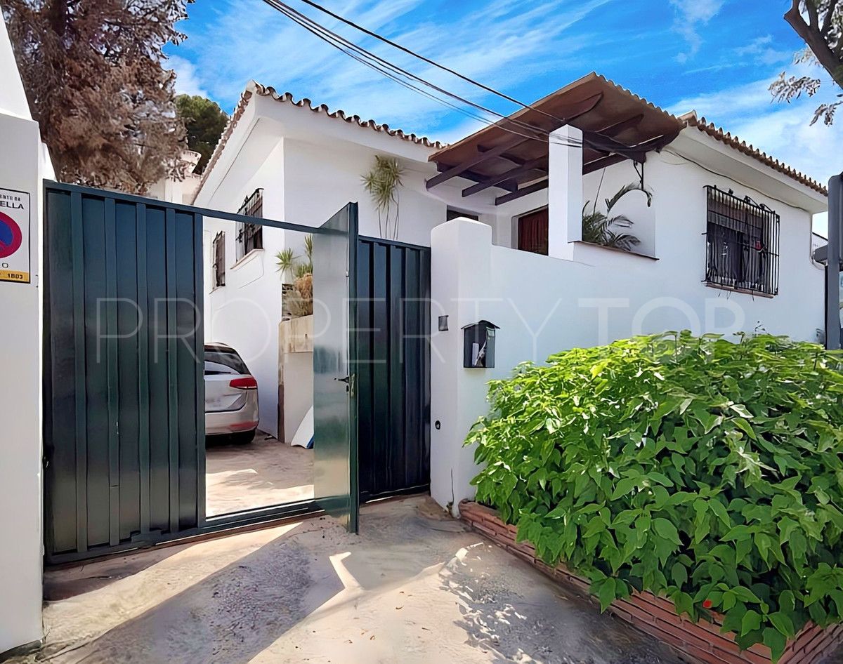 Buy 3 bedrooms semi detached house in La Campana
