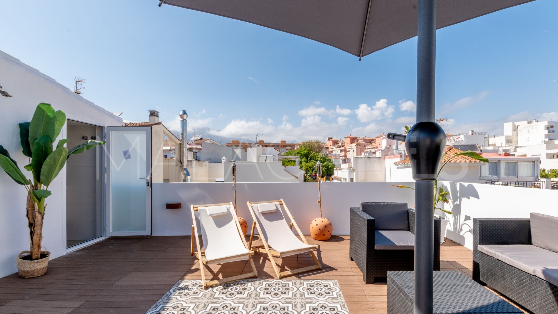 Zweistöckiges penthouse for sale in Estepona Old Town