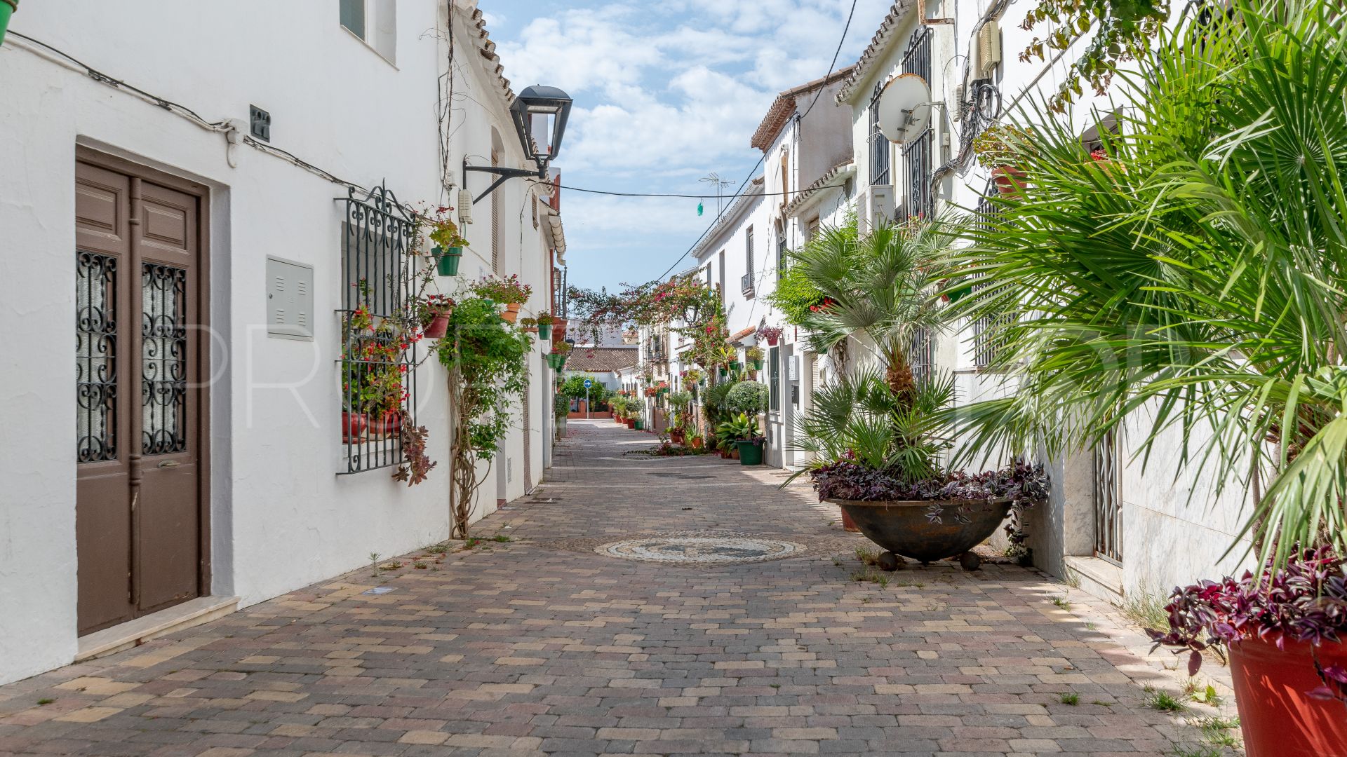 For sale Estepona Old Town town house with 3 bedrooms