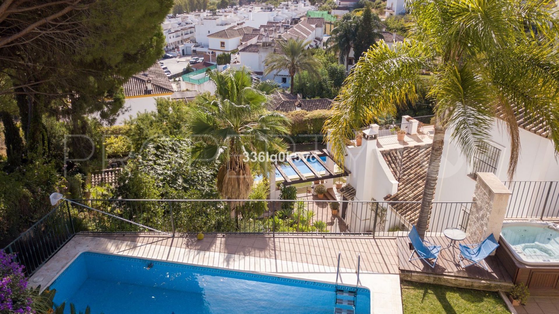 Benahavis, villa con 5 dormitorios en venta