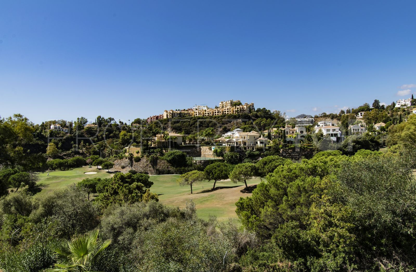 Town house with 3 bedrooms for sale in Benahavis
