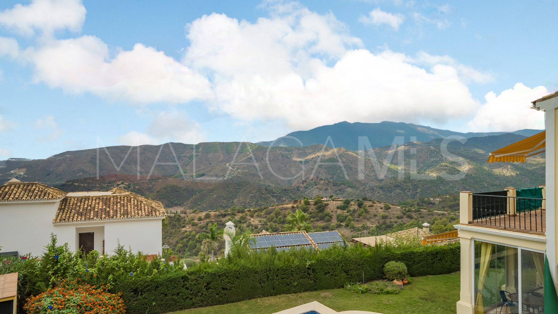 Buy villa with 4 bedrooms in Sierra Blanca Country Club