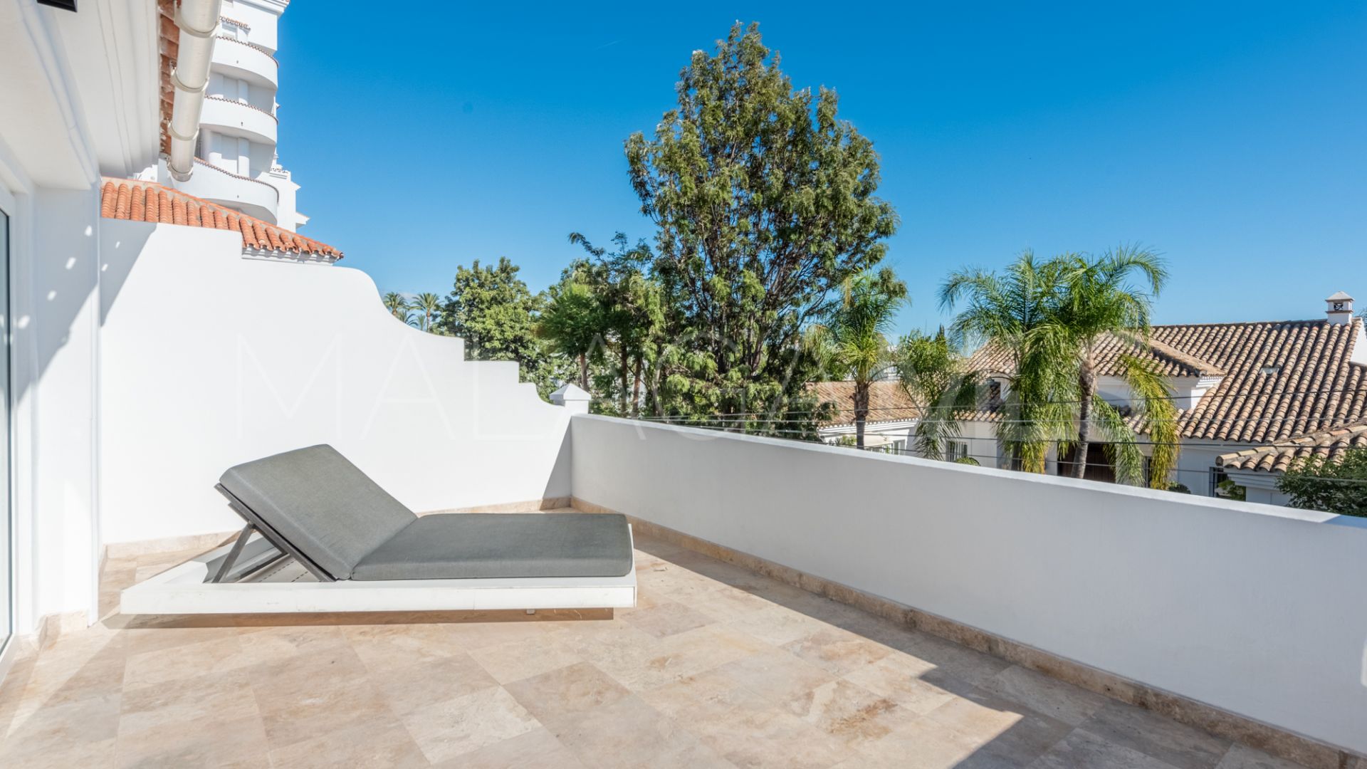 Nueva Andalucia villa for sale