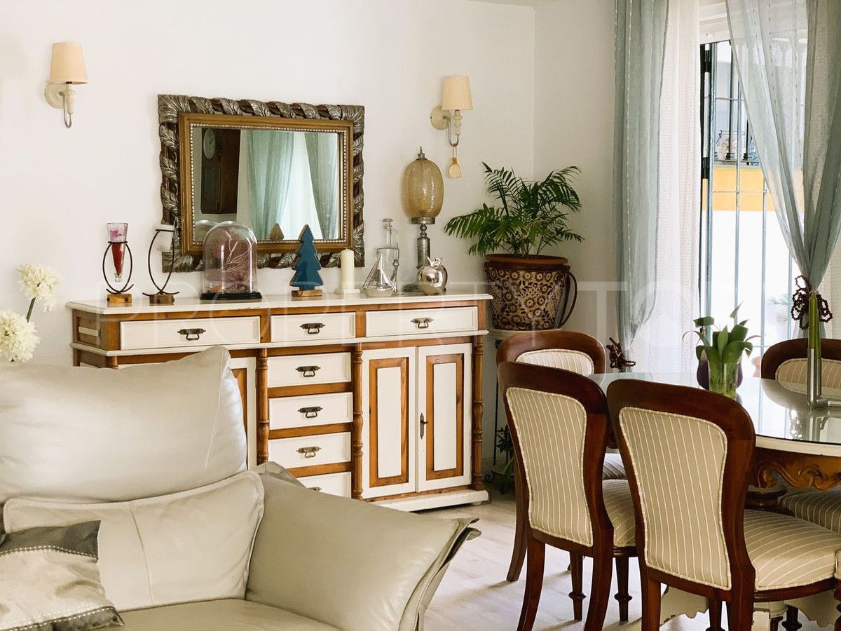 Apartamento planta baja con 3 dormitorios en venta en Xarblanca