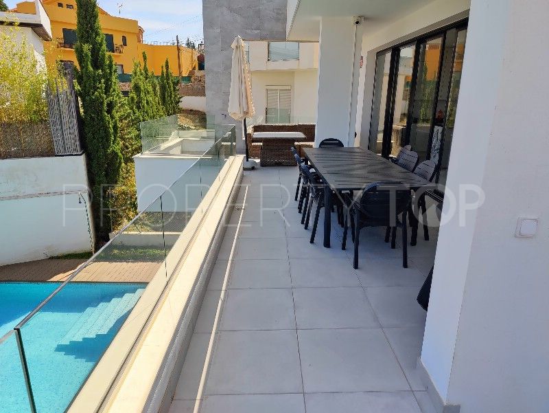 For sale villa in Fuengirola with 3 bedrooms