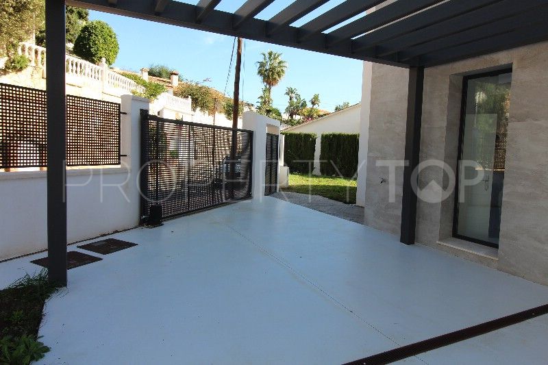 For sale villa in Fuengirola with 3 bedrooms