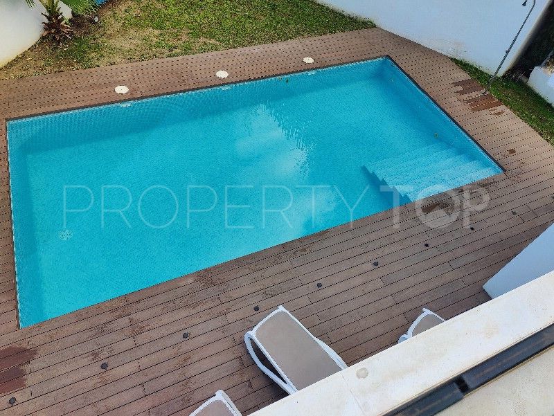 For sale villa in Fuengirola with 3 bedrooms