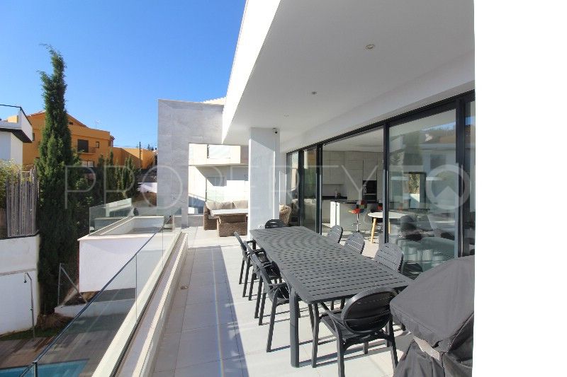 For sale villa in Fuengirola with 3 bedrooms