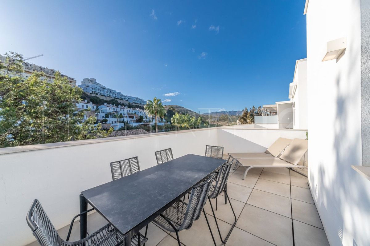 Buy duplex penthouse in Cala de Mijas with 2 bedrooms