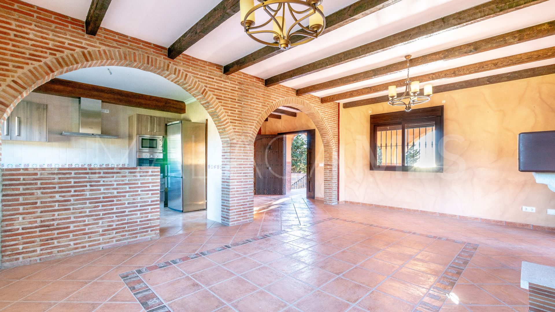 Villa for sale in El Padron