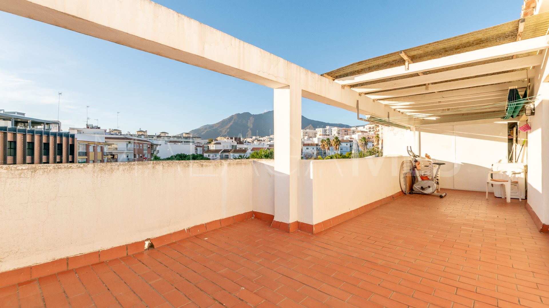 Appartement terrasse for sale in Estepona Old Town