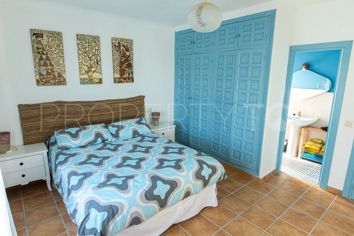 7 bedrooms Rio Real villa for sale