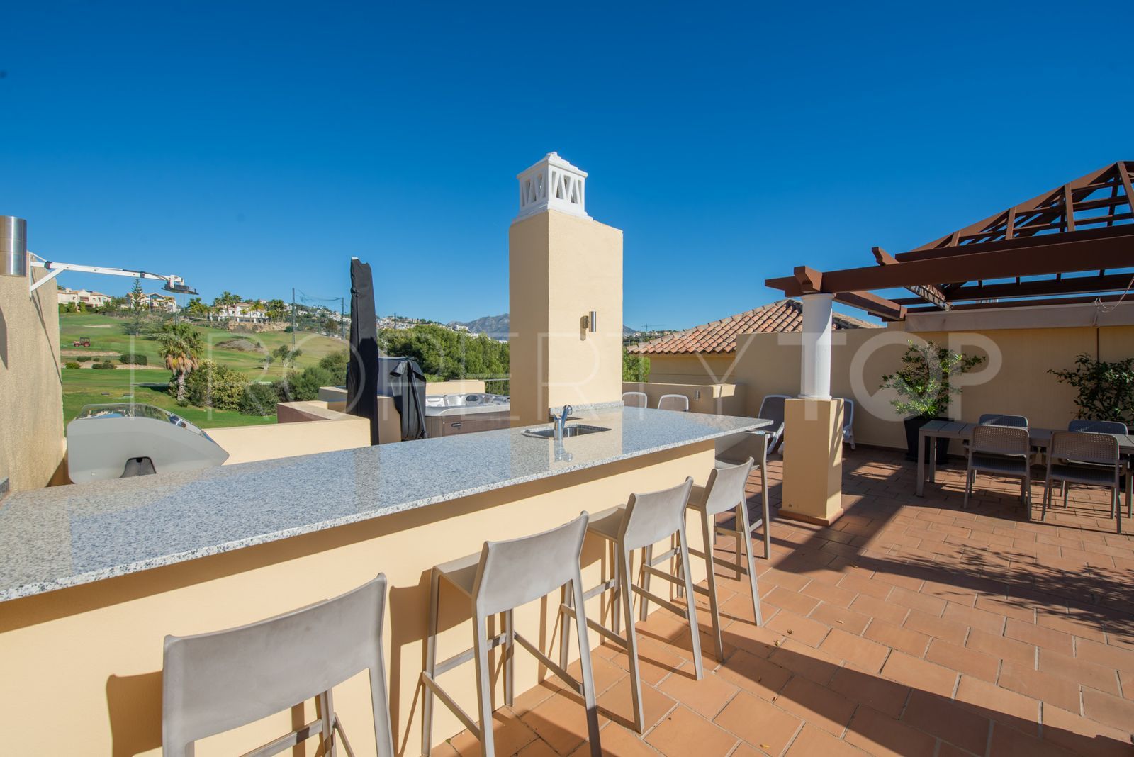 Penthouse for sale in Los Arqueros