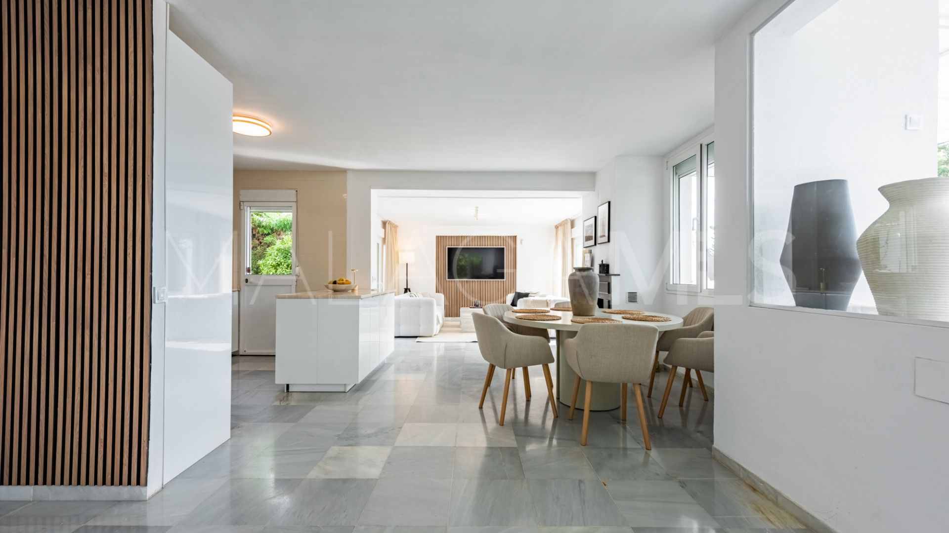 Nueva Andalucia, villa a la venta de 3 bedrooms