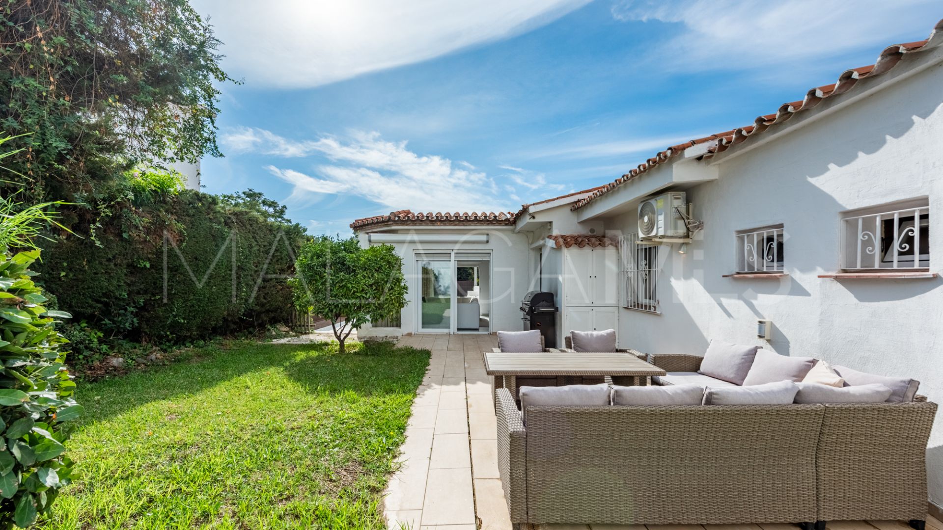 Nueva Andalucia, villa a la venta de 3 bedrooms