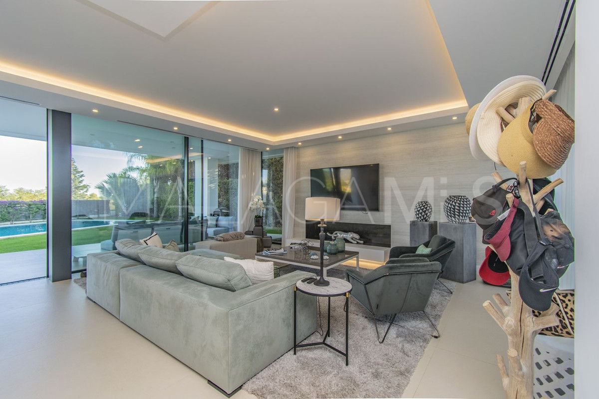 5 bedrooms villa for sale in Las Lomas del Marbella Club