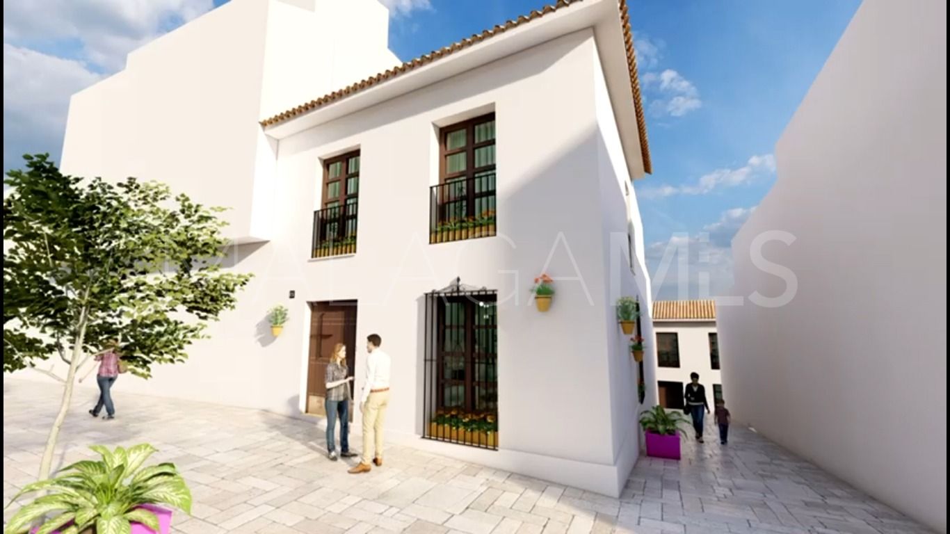 Town house for sale in Estepona Old Town with 3 bedrooms