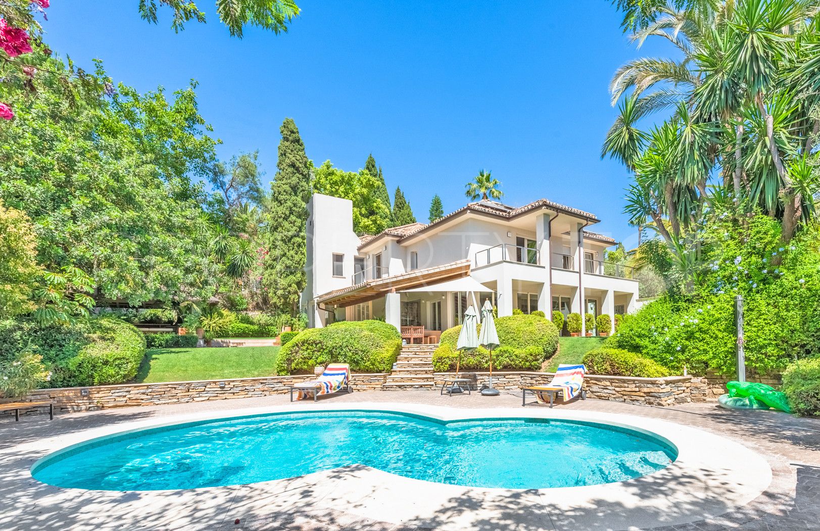 For sale villa in Marbella Hill Club