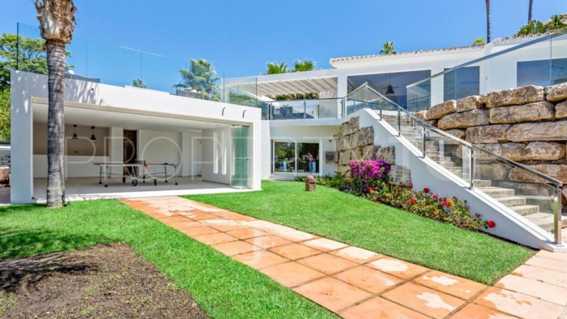 Villa with 7 bedrooms for sale in Las Chapas