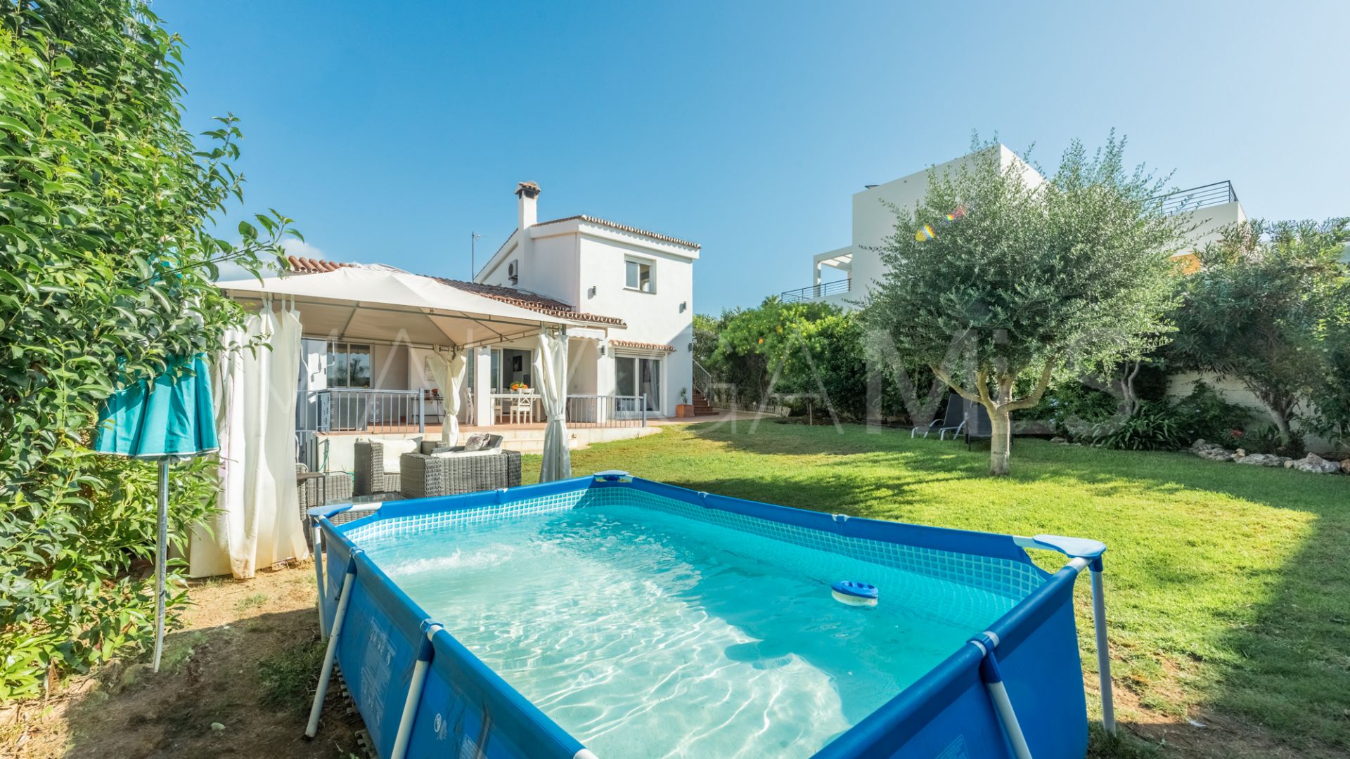 For sale villa in San Pedro de Alcantara with 5 bedrooms