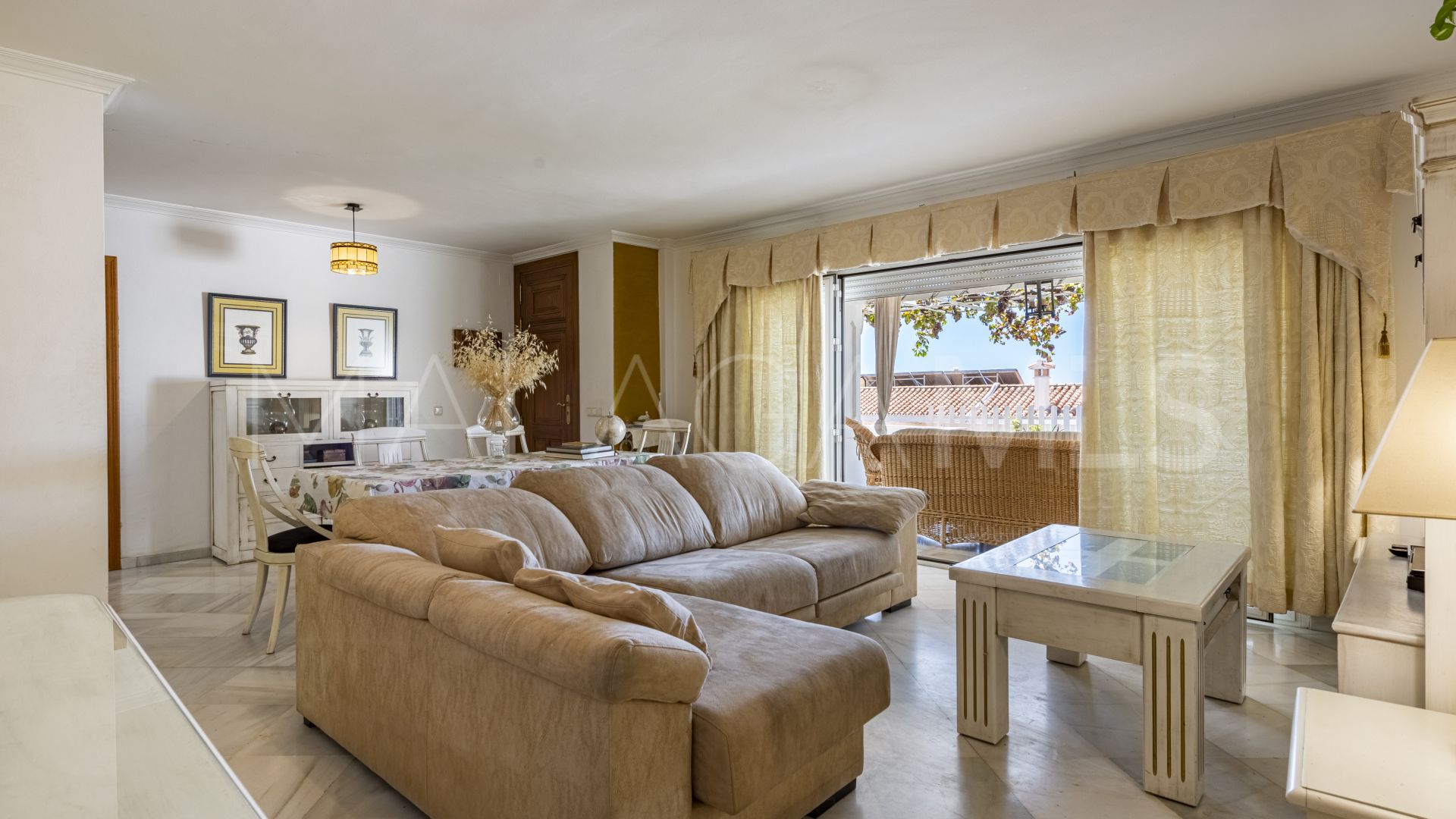 Villa for sale in Marbella City