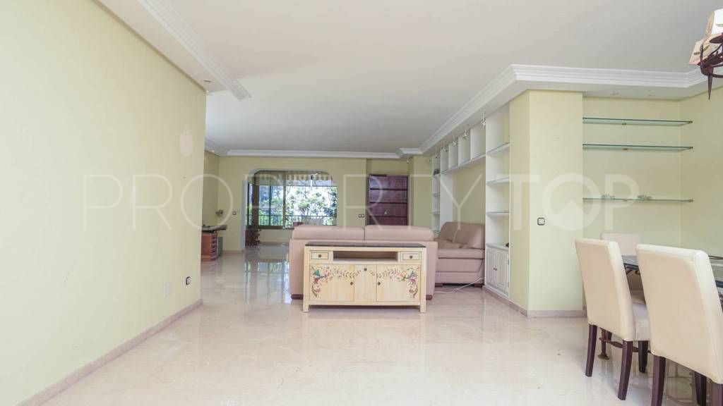 Marbella City 5 bedrooms apartment for sale