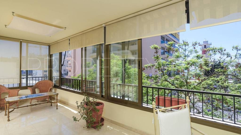 Marbella City 5 bedrooms apartment for sale