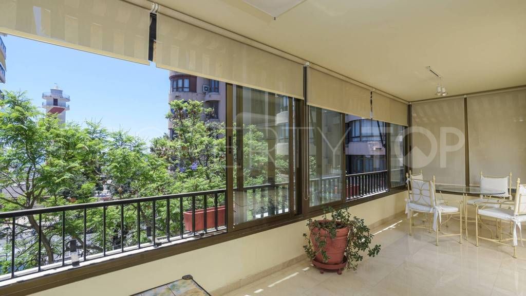 Marbella City 5 bedrooms apartment for sale