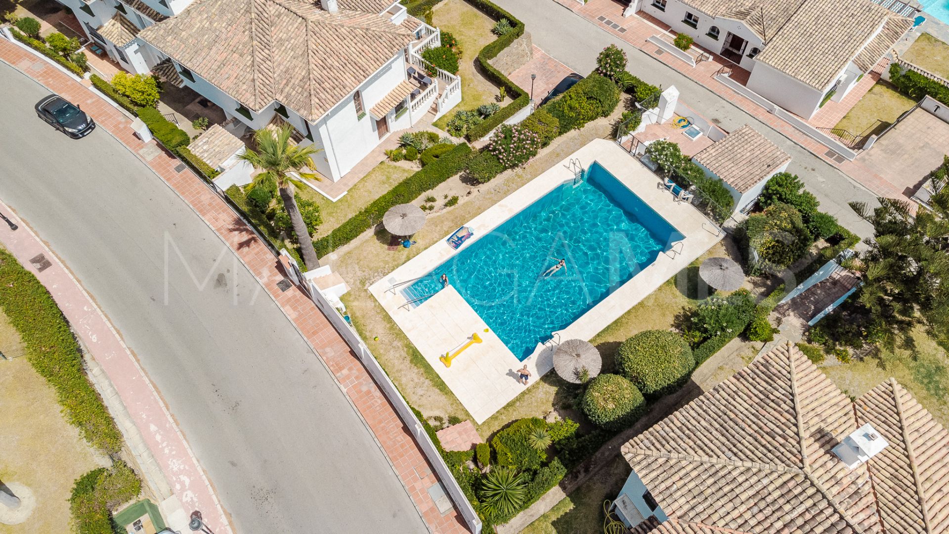 Reihenhaus for sale in La Duquesa