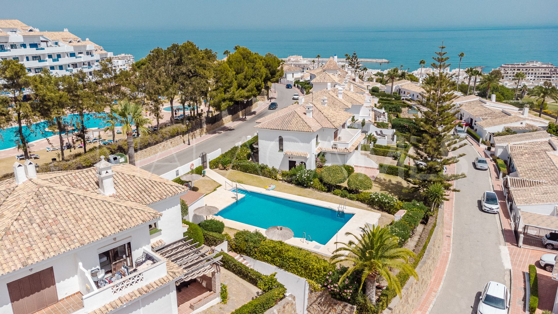 Reihenhaus for sale in La Duquesa