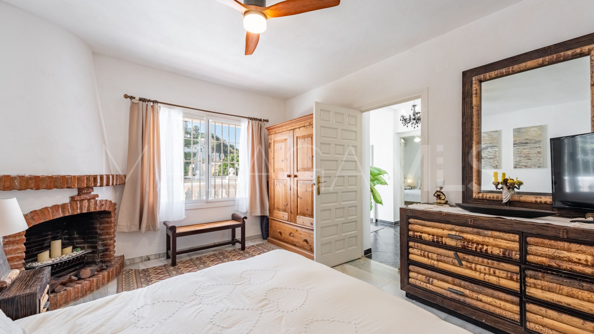Cerros del Aguila, villa de 4 bedrooms a la venta