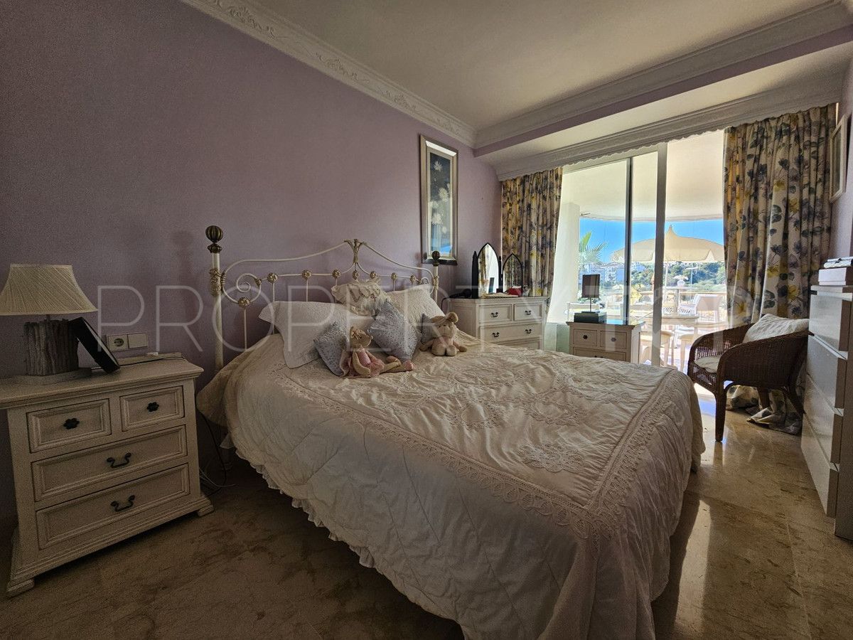 Ground floor apartment with 3 bedrooms for sale in Riviera del Sol