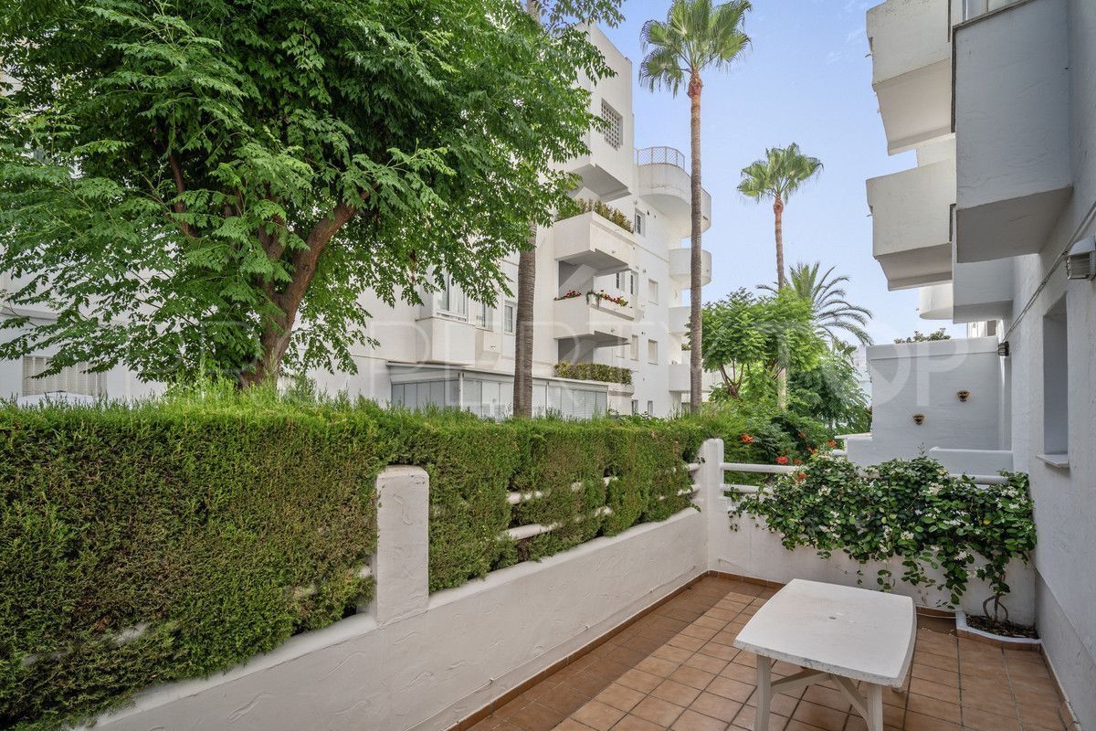 For sale Marbella Real ground floor apartment with 3 bedrooms