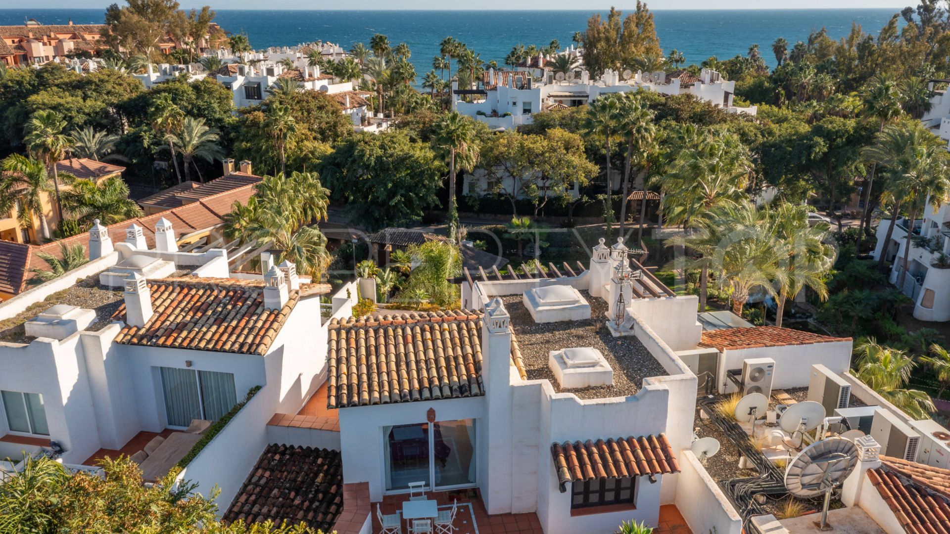 Marbella - Puerto Banus, atico duplex en venta con 4 dormitorios