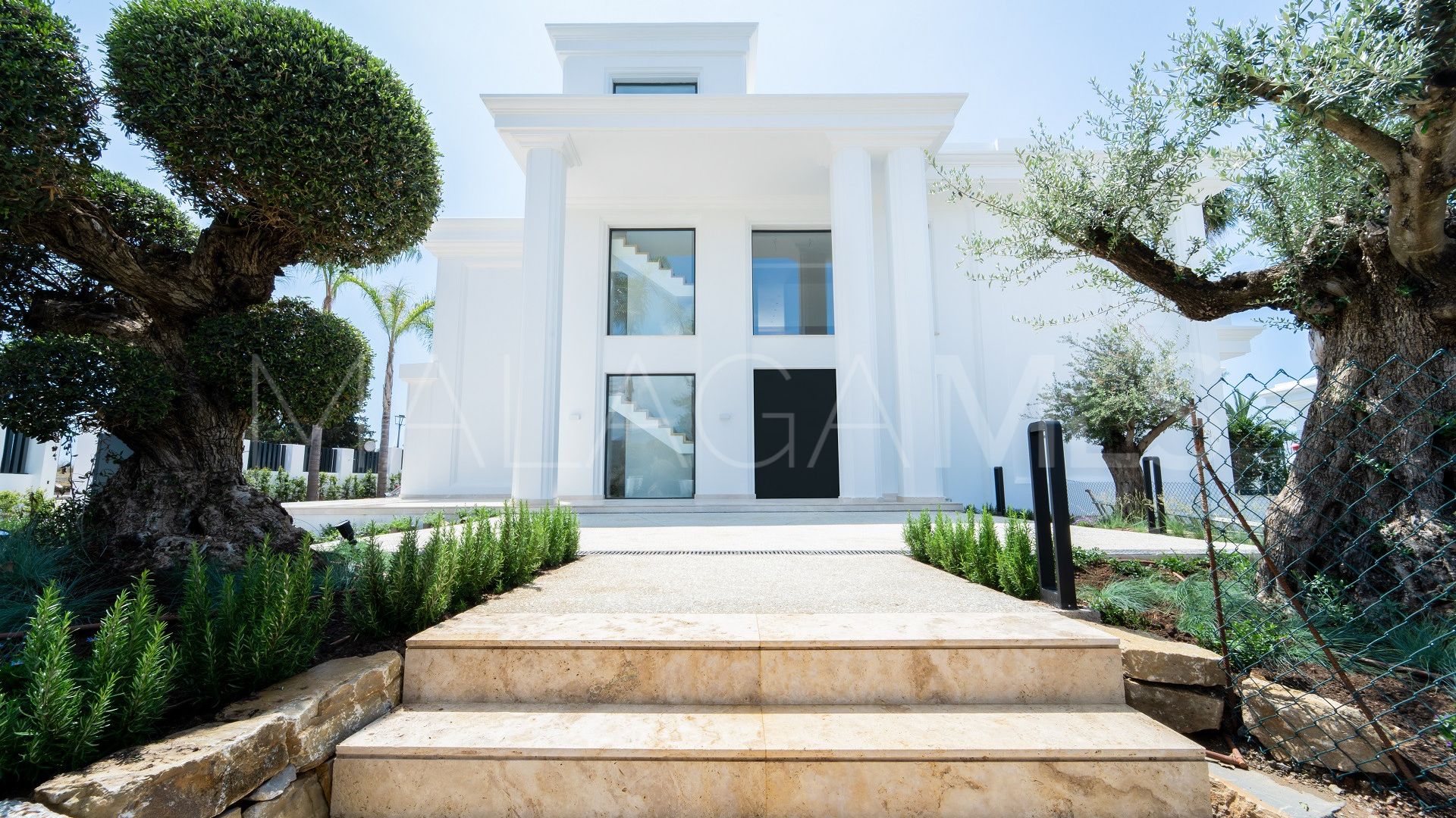 Villa for sale in Golden Mile