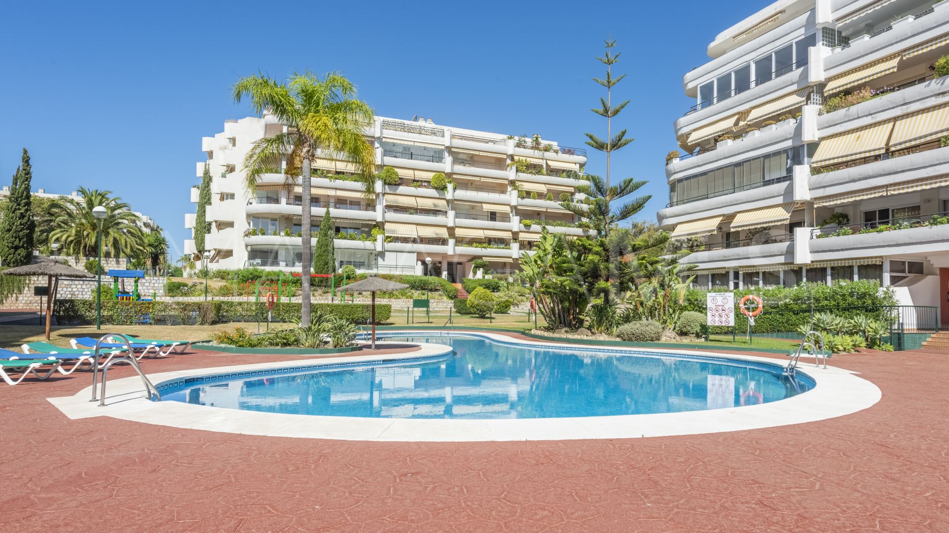 Se vende apartamento in Guadalmina Alta with 2 bedrooms