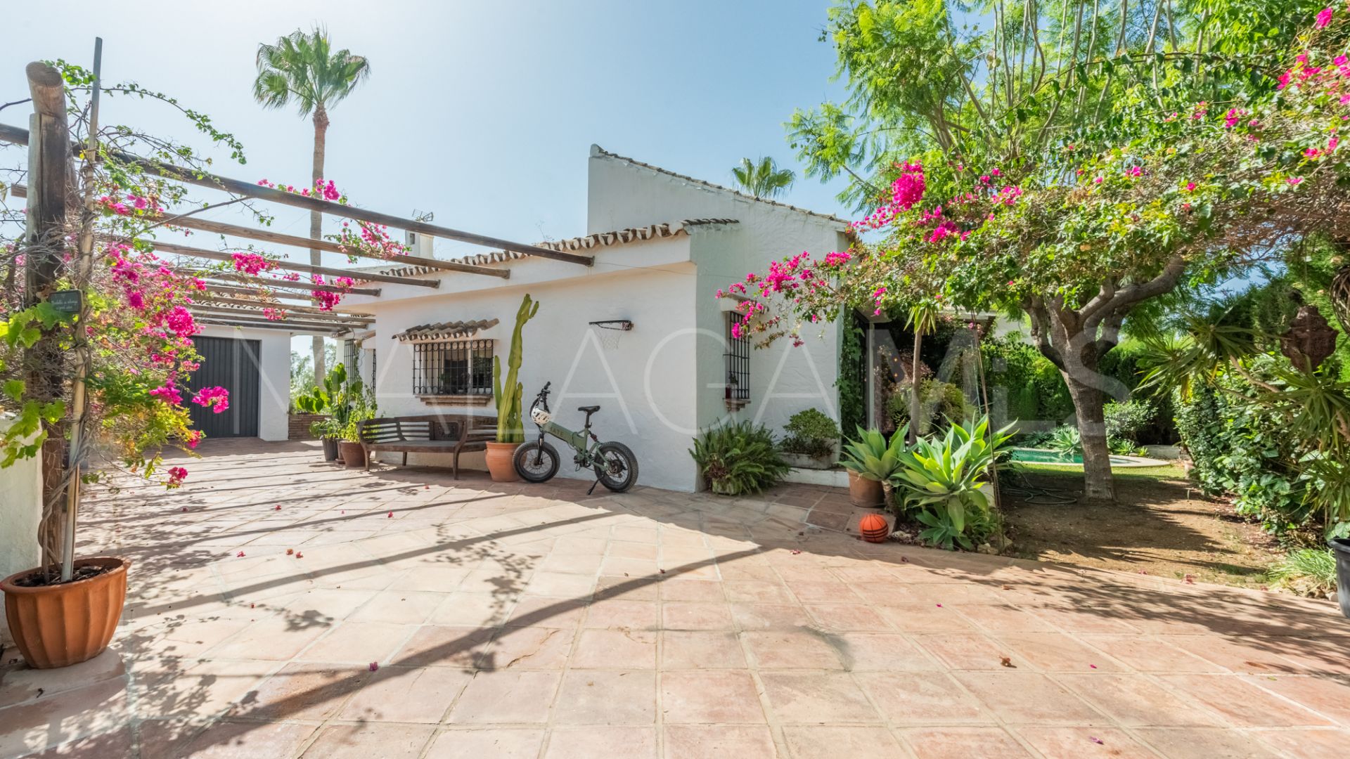 Atalaya villa for sale