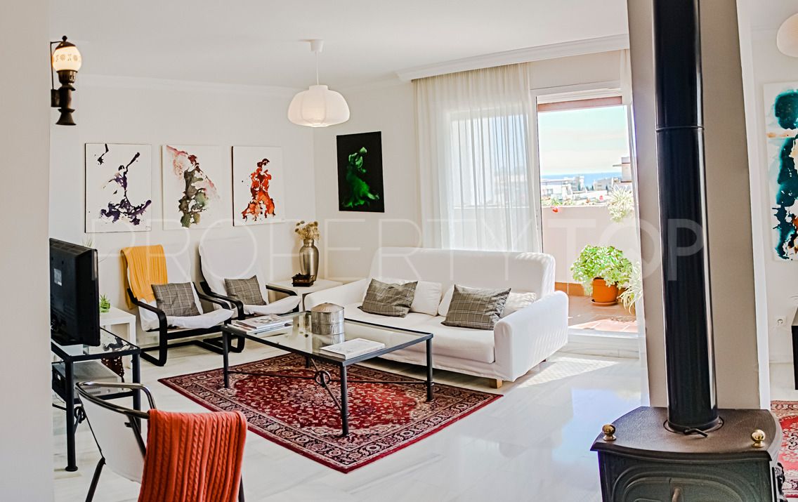 Penthouse for sale in Marbella Centro with 3 bedrooms