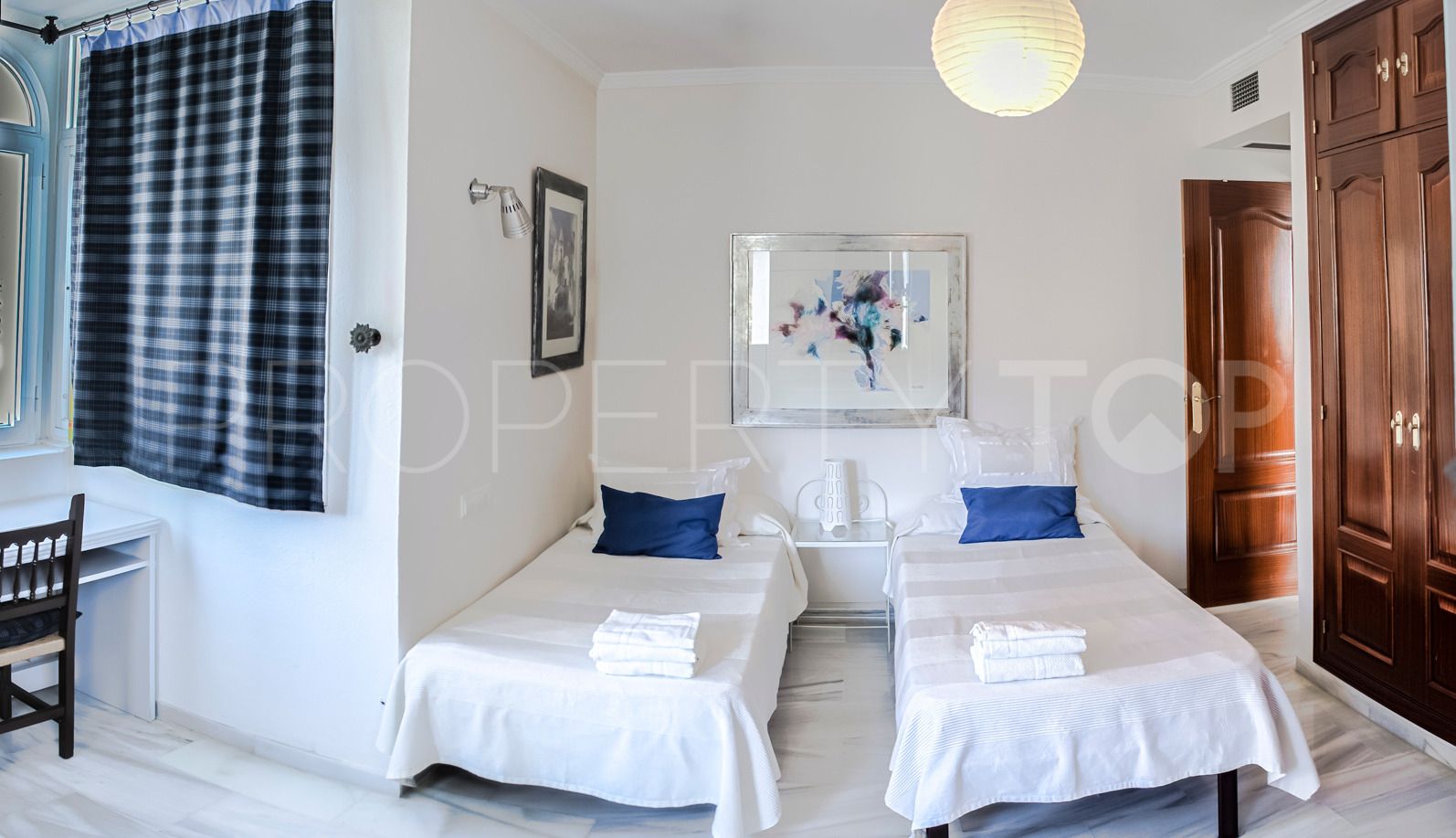 Penthouse for sale in Marbella Centro with 3 bedrooms