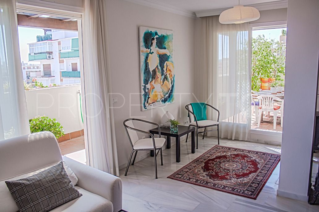 Penthouse for sale in Marbella Centro with 3 bedrooms