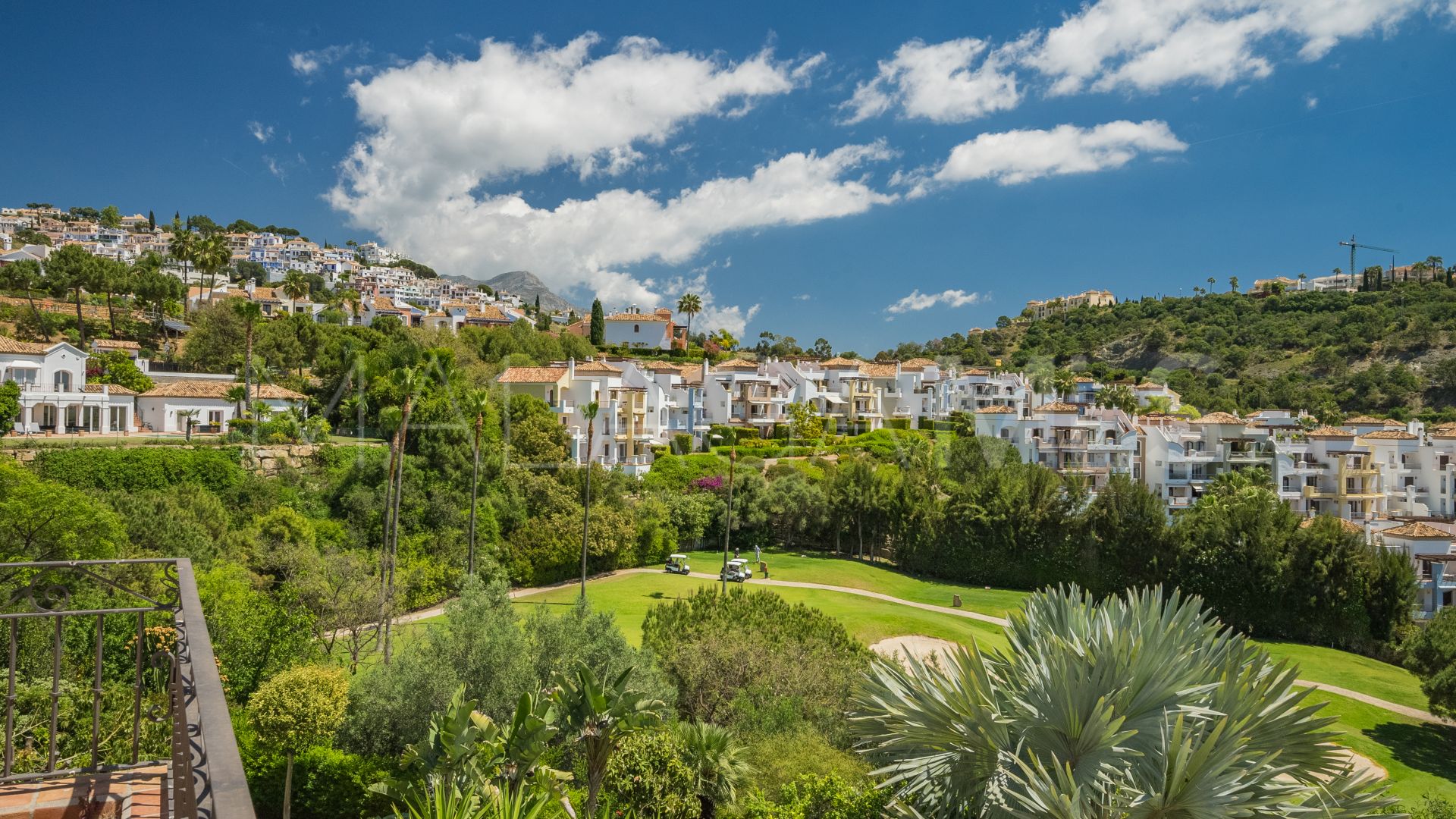 For sale Los Arqueros 5 bedrooms villa